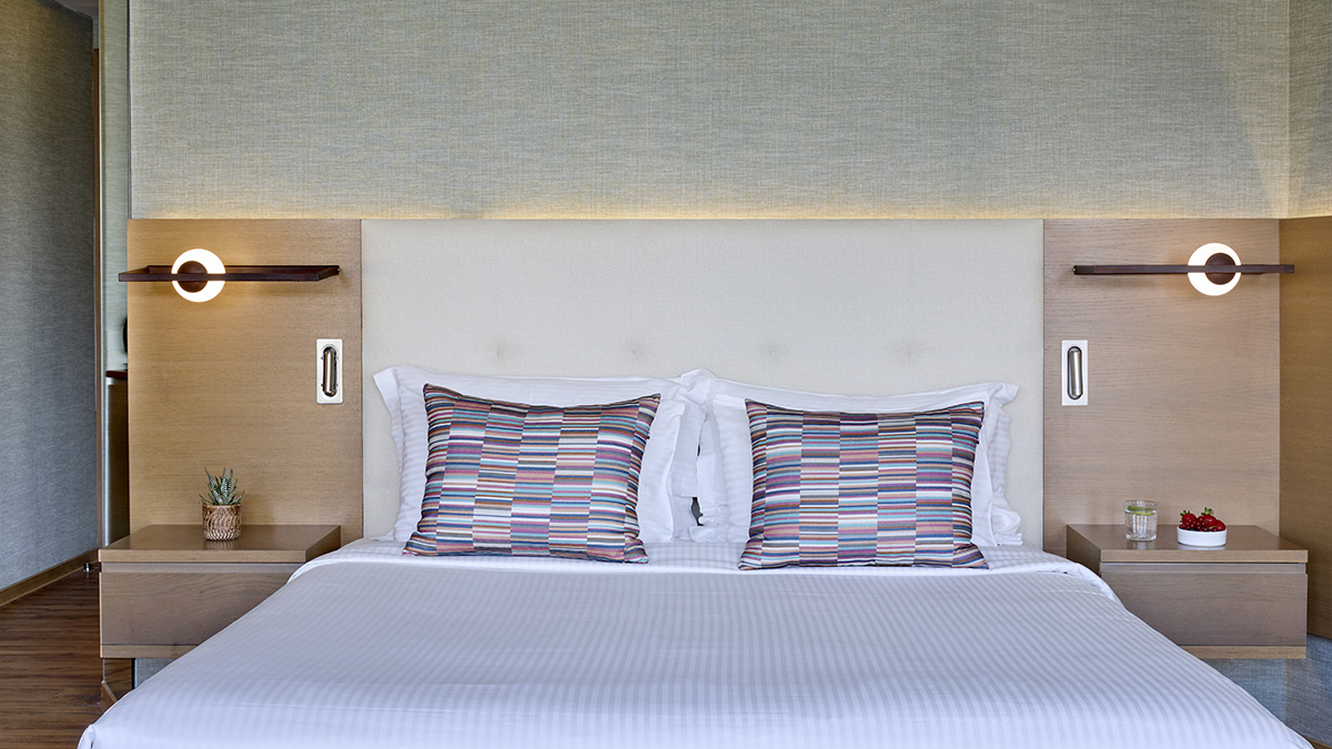 Zeus Essence Wyndham Athens Residence 